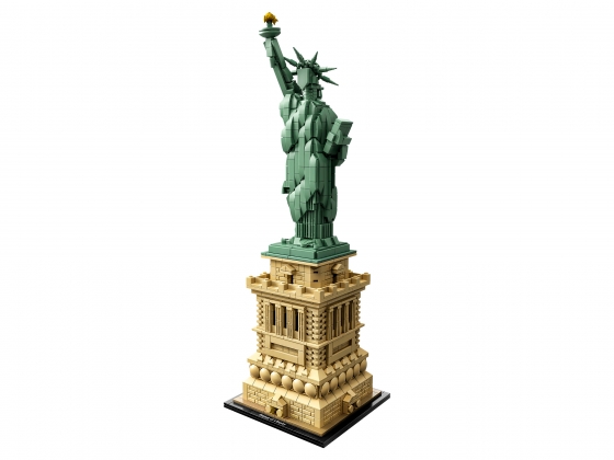 LEGO® Architecture Statue of Liberty 21042 released in 2018 - Image: 1