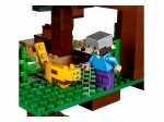 LEGO® Minecraft The Jungle Tree House 21125 released in 2016 - Image: 7