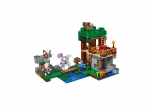 LEGO® Minecraft The Skeleton Attack 21146 released in 2018 - Image: 3