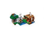 LEGO® Minecraft The Skeleton Attack 21146 released in 2018 - Image: 4