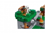 LEGO® Minecraft The Skeleton Attack 21146 released in 2018 - Image: 6