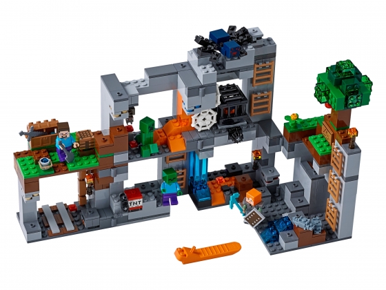 LEGO® Minecraft Abenteuer in den Felsen 21147 erschienen in 2018 - Bild: 1