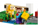 LEGO® Minecraft The Wool Farm 21153 released in 2019 - Image: 5