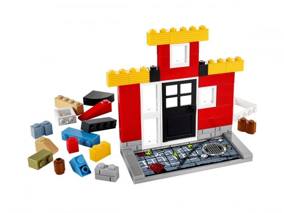LEGO® Fusion LEGO® Fusion Town Master 21204 released in 2014 - Image: 1