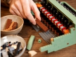 LEGO® Ideas Schreibmaschine 21327 erschienen in 2021 - Bild: 24