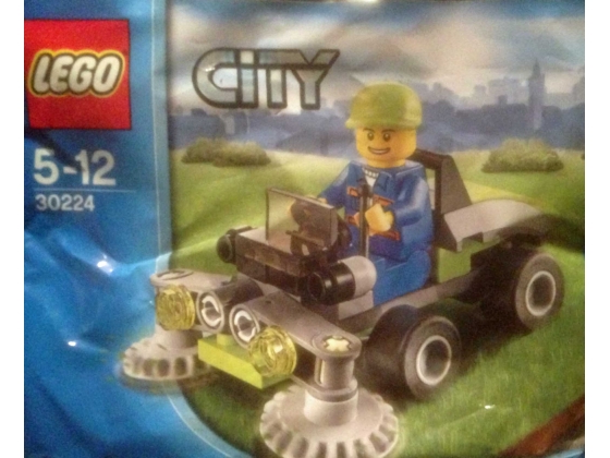 LEGO® Town Mähfahrzeug mit Figur 30224 erschienen in 2013 - Bild: 1