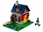 LEGO® Creator Small Cottage 31009 released in 2013 - Image: 1