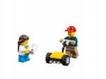 LEGO® Creator Changing Seasons 31038 released in 2015 - Image: 9