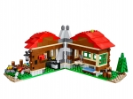 LEGO® Creator Lakeside Lodge 31048 released in 2016 - Image: 4