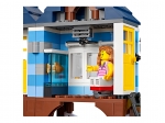 LEGO® Creator Beachside Vacation 31063 released in 2017 - Image: 5
