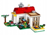 LEGO® Creator Modular Family Villa 31069 released in 2017 - Image: 7