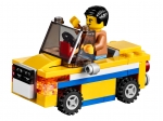 LEGO® Creator Modular Family Villa 31069 released in 2017 - Image: 8