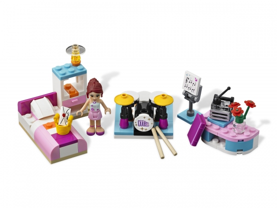 LEGO® Friends Mia's Bedroom 3939 released in 2012 - Image: 1