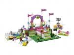 LEGO® Friends Heartlake Dog Show 3942 released in 2012 - Image: 1