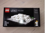 LEGO® LEGO Brand Store LEGO House 4000010 released in 2014 - Image: 1