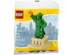 LEGO® LEGO Brand Store Statue of Liberty (LEGO Store, Rockefeller Center, New York, NY) 40026 released in 2012 - Image: 1