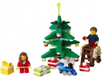 LEGO® Seasonal Decorating the Tree 40058 released in 2013 - Image: 1