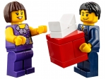LEGO® Seasonal LEGO® Seasonal Valentine’s Day Dinner 40120 released in 2015 - Image: 4