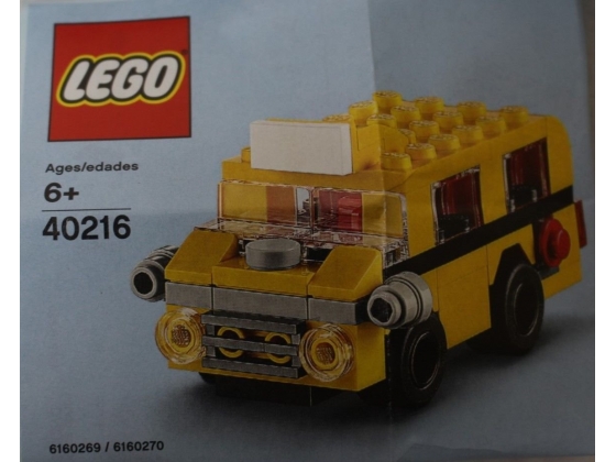 LEGO® LEGO Brand Store Monthly Mini Build September 2016 - School Bus 40216 released in 2016 - Image: 1