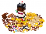 LEGO® BrickHeadz Wedding Bride 40383 released in 2020 - Image: 1