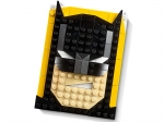 LEGO® Brick Sketches Batman™ 40386 released in 2020 - Image: 3