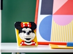 LEGO® Brick Sketches Minnie Mouse 40457 released in 2021 - Image: 4