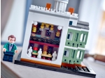 LEGO® Disney Mini Disney The Haunted Mansion 40521 released in 2022 - Image: 6