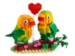 LEGO® Seasonal Valentine Lovebirds 40522 released in 2022 - Image: 3