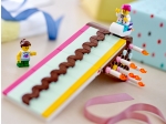 LEGO® Other Birthday Cake 40641 released in 2023 - Image: 6