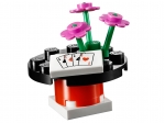 LEGO® Friends Mia's Magic Tricks 41001 released in 2013 - Image: 3