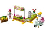 LEGO® Friends Mia's Lemonade Stand 41027 released in 2014 - Image: 1