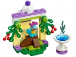 LEGO® Friends Macaw's Fountain 41044 released in 2014 - Image: 1