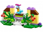 LEGO® Friends Macaw's Fountain 41044 released in 2014 - Image: 3