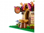 LEGO® Elves Azari and the Magical Bakery 41074 released in 2015 - Image: 5