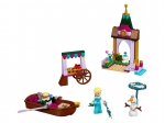 LEGO® Disney Elsas Abenteuer auf dem Markt 41155 erschienen in 2017 - Bild: 1