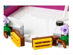 LEGO® Friends Snow Resort Ice Rink 41322 released in 2017 - Image: 7