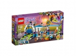 LEGO® Friends Spinning Brushes Car Wash 41350 released in 2018 - Image: 2