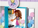 LEGO® Friends Heartlake City Shopping Mall 41450 released in 2021 - Image: 12