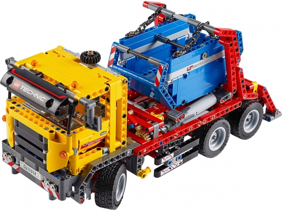 LEGO® Technic Container Truck 42024 released in 2014 - Image: 1