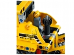 LEGO® Technic Bulldozer 42028 released in 2014 - Image: 5