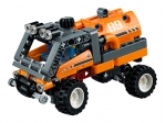 LEGO® Technic Hovercraft 42076 released in 2017 - Image: 7