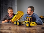 LEGO® Technic Knickgelenkter Volvo-Dumper (6x6) 42114 erschienen in 2020 - Bild: 13