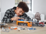 LEGO® Technic Heavy-duty Tow Truck 42128 released in 2021 - Image: 12