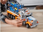 LEGO® Technic Heavy-duty Tow Truck 42128 released in 2021 - Image: 18