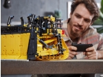 LEGO® Technic App-Controlled Cat® D11 Bulldozer 42131 released in 2024 - Image: 13