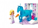 LEGO® Disney Elsa und Nokks Eisstall 43209 erschienen in 2022 - Bild: 4