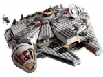 LEGO® Star Wars™ Millennium Falcon 4504 released in 2003 - Image: 3