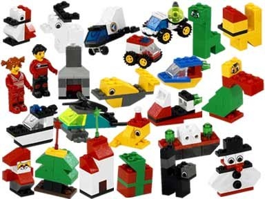 LEGO® Seasonal Advent Calendar 2002 Creator (Day 24) Present 4524 released in 2002 - Image: 1