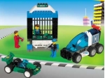 LEGO® 4 Juniors Bank Breakout 4608 released in 2001 - Image: 1