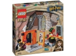 LEGO® Harry Potter Hogwarts Classroom 4721 released in 2001 - Image: 1